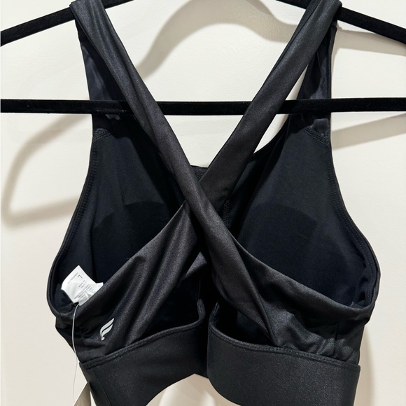 NWT Fabletics Sports Bra - Picture 2 of 3